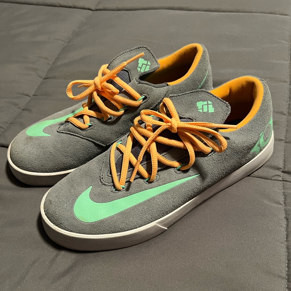 Nike KD street shoes Sz 7